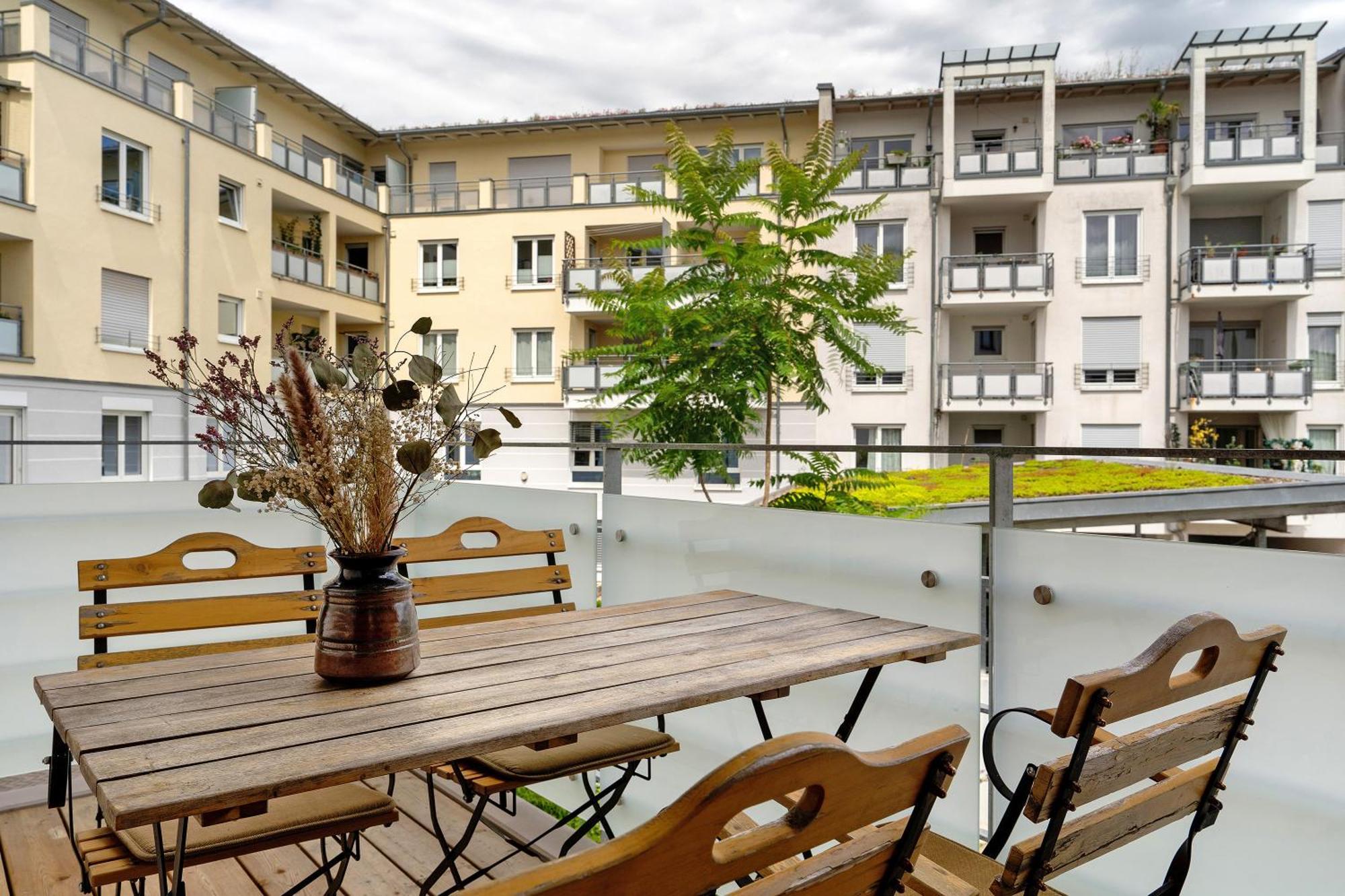 Km Style Apartments 6 ไฟรบวร์กอิมไบรส์เกา ภายนอก รูปภาพ